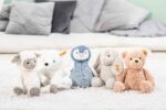 Steiff Hoppie Hase 18 cm hellgrau, Plüschtier Hase mit Schlappohren, Soft Cuddly Friends, flauschiges Stofftier zum K – Bild 6